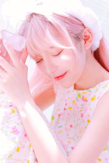 日系精华水PK欧美精华水